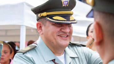 Coronel Carlos García sale de la Policía Metropolitana de Montería