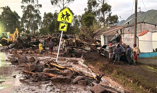 Emergencia por avalancha en Zipaquirá deja varios afectados