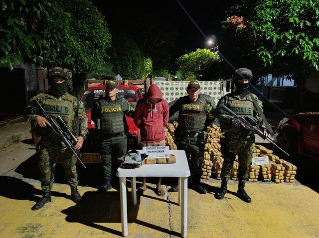 En llantas, transportaban 745 kilos de marihuana.