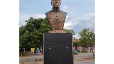 Extraviadas placas de monumentos dedicados a juglares en Fonseca