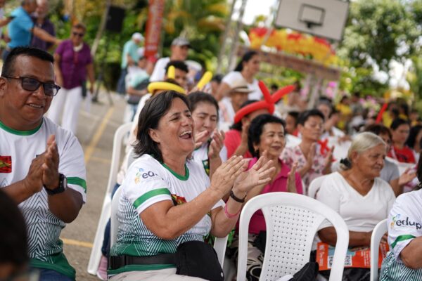 Familias del corregimiento La Estrella-La Palmilla, accederán a internet en cada hogar