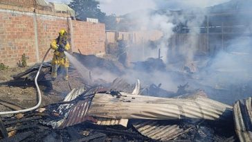 Incendio en Pitalito consumió la vivienda de un adulto mayor  