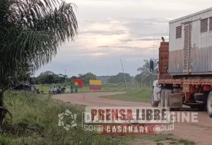 Manifestantes en Paz de Ariporo impidieron el paso de rutas escolares