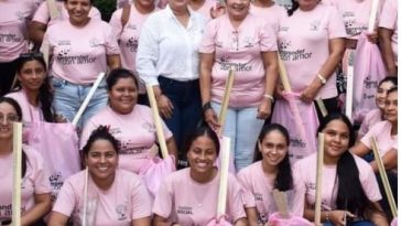 Más Mujeres de Sahagún se capacitan con programa ‘Emprender con Amor’