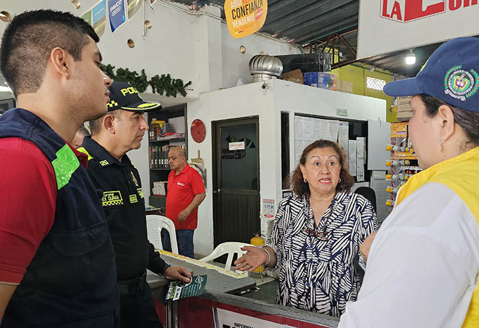 Policía lanza campaña de prevención en comercios y residencias