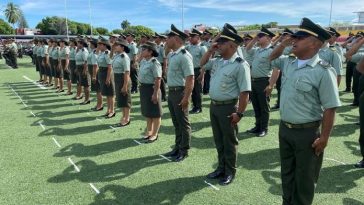 Los uniformados recibieron ascensos a nuevos rangos como Comisario, Intendente jefe, intendentes y Subintendente.