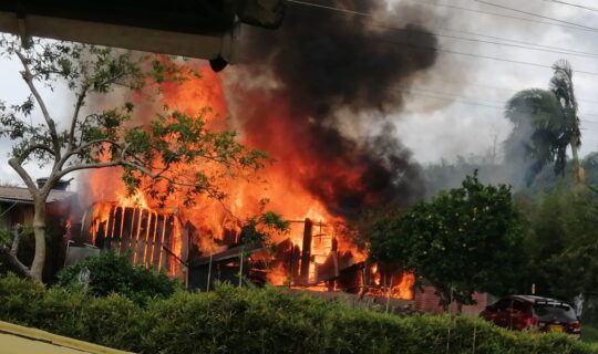 Se incendia vivienda y familia queda desamparada en zona rural de San Francisco, Cundinamarca