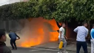 Se incendió local de químicos y murió un menor