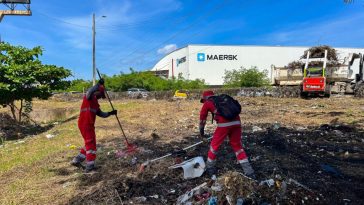 Veolia recoge 24 toneladas de residuos en Mamonal.