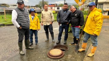 Alcalde de Dosquebradas hizo presencia en zona de inundación