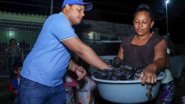 Barrios La Cosecha y Caribe recibieron ayudas humanitarias