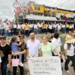 Una marcha pacífica por las calles de Albania en protesta por los sinnúmeros de bloqueos a la vía férrea que hacen cualquier ciudadano reclamando un derecho, que la empresa Cerrejón, no es de su incumbencia.