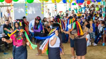 Comunidad embera celebra: nace la Institución Educativa Êbêrâ Kîrîsia-Dee