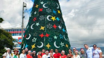 Con alegría alcalde Roberto Jiménez recibió la Navidad con su equipo de colaboradores