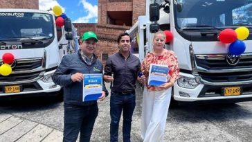 Cundinamarca invierte $1.238 millones en vehículos compactadores para La Palma y Ubaté