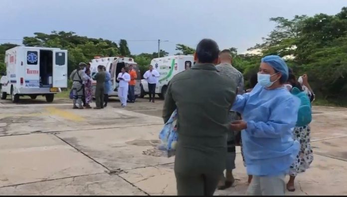 El traslado de pacientes por vía aérea ha sido una constante este año durante el invierno, ya que las vías de acceso han estado intransitables.