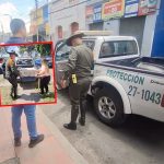 El perrito sufrió una profunda lesión en el cuello luego de pasar varios meses atado a Palmira; el dueño fue capturado