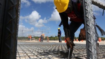 Empresa de obras y construcción ofrece vacantes laborales: requisitos, cargos y sueldos