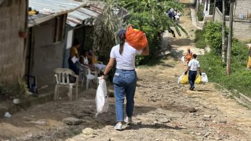 Empresas ANDI y TRASO apoyan a familias afectadas por lluvias en Bolívar.