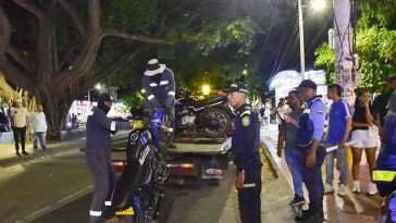 En Día de Halloween retuvieron 42 motos e impusieron 172 comparendos