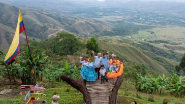 Encuentro Iberoamericano de Turismo continúa recorriendo el Huila