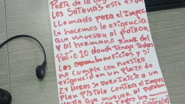 Funcionario del Inpec fue víctima de ataque en Teusaquillo; banda 'Los Satanás' amenazó con plan pistola El guardia del Inpec que fue atacado a tiros fue trasladado a un centro médico.