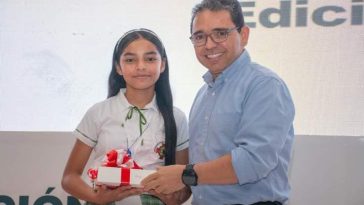 Gobernación premió a los mejores estudiantes de las Mega Olimpiadas y entregó los Premios a la Excelencia Docente