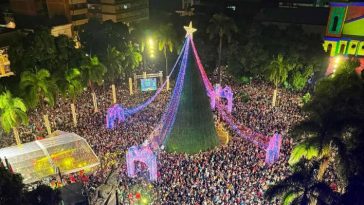 La Navidad llegó a Pereira: más de un millón y medio de luces iluminan la ciudad