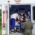 Aspecto del traslado de dos pacientes este jueves desde la alta Guajira a centro asistencial en Maicao.