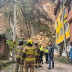 Mujer relató cómo se salvó de quedar sepultada por un derrumbe en Bogotá: «Salí corriendo hacia la última habitación»