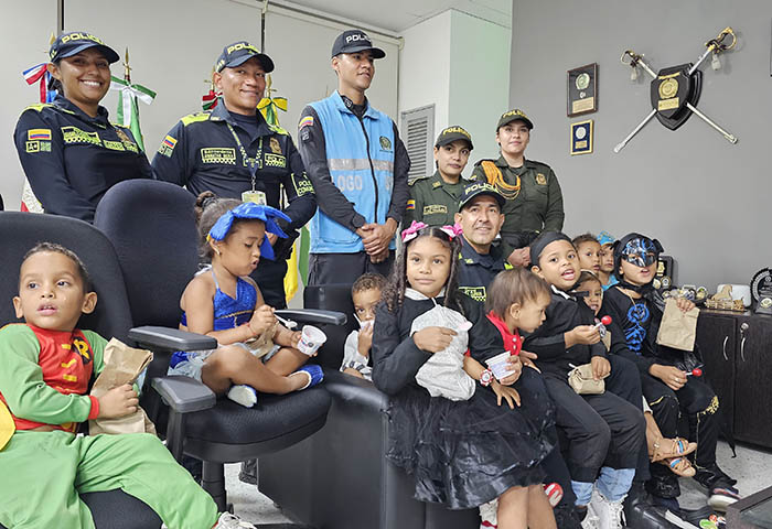 Niños de escasos recursos recibieron un día de alegría