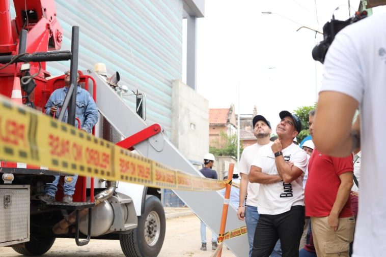 Nueva inspección al Hospital Barranquilla: alcalde Char supervisa 17 frentes de trabajo activos