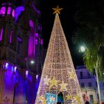 Palmira se ilumina con 7 millones de luces navideñas