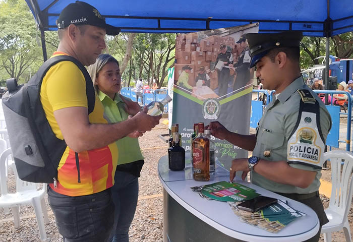 Policía Fiscal y Aduanera lidera campaña contra el contrabando