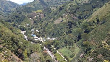 Reconstruirán puente colgante en vereda de Saladoblanco 