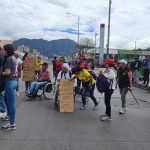 ¿Qué pasó con los vendedores informales en el Ricaurte? En un completo mercado persa, donde el desorden y el caos reinaban, se había convertido el túnel de la estación de TransMilenio de Ricaurte, ubicada en la calle 13 con carrera 30 (Los Mártires).