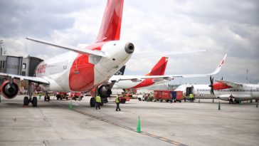 Aeropuerto El Dorado detuvo sus operaciones, ¿qué pasó? Una alerta en el Aeropuerto El Dorado provocó que se detuvieran sus operaciones en la mañana de este jueves.