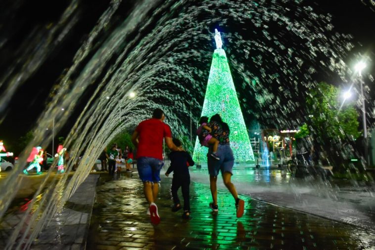 Alumbrado navideño en Gran Malecón, faroles en Caimán del Río y plan en Puerto Mocho en fin de semana de velitas