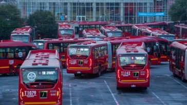 Nueva licitación de buses eléctricos e híbridos de TransMilenio.