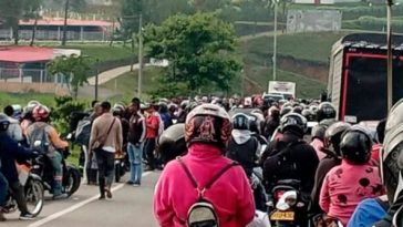 Bloqueo de la vía Panamericana, entre Popayán y Cali