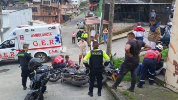 Choque de dos motos en el barrio Sinaí dejó dos lesionados