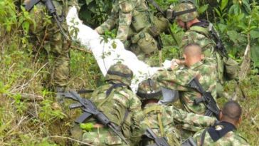 Combates entre Ejército y disidencias de Farc en La Plata 