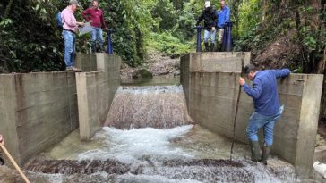 Construirán tres nuevos acueductos rurales en Suaza