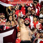 Él era Juanito, querido hincha de Santa Fe que falleció en Cali Juanito era uno de los hinchas más emblemáticos del club Independiente Santa Fe.