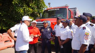 Emergencia en Cartagena: grúa cayó de edificio y dejó tres heridos graves