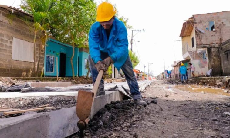 En otros nueve barrios de Montería iniciarán pavimentación en febrero de 2025