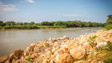 Gobernador hizo petición a Urrá para acabar con inundaciones por cambios en el río