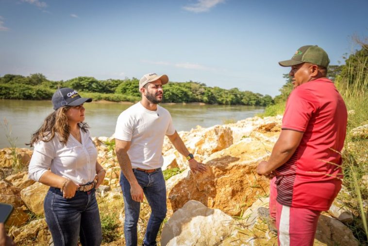 Gobernador pide a Urrá financiar estudios para mitigar inundaciones en el río Sinú