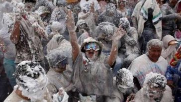 Ipiales da un giro sostenible: Prohíben el uso de talco y materiales similares durante el Carnaval Multicolor de la Frontera