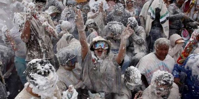 Ipiales da un giro sostenible: Prohíben el uso de talco y materiales similares durante el Carnaval Multicolor de la Frontera